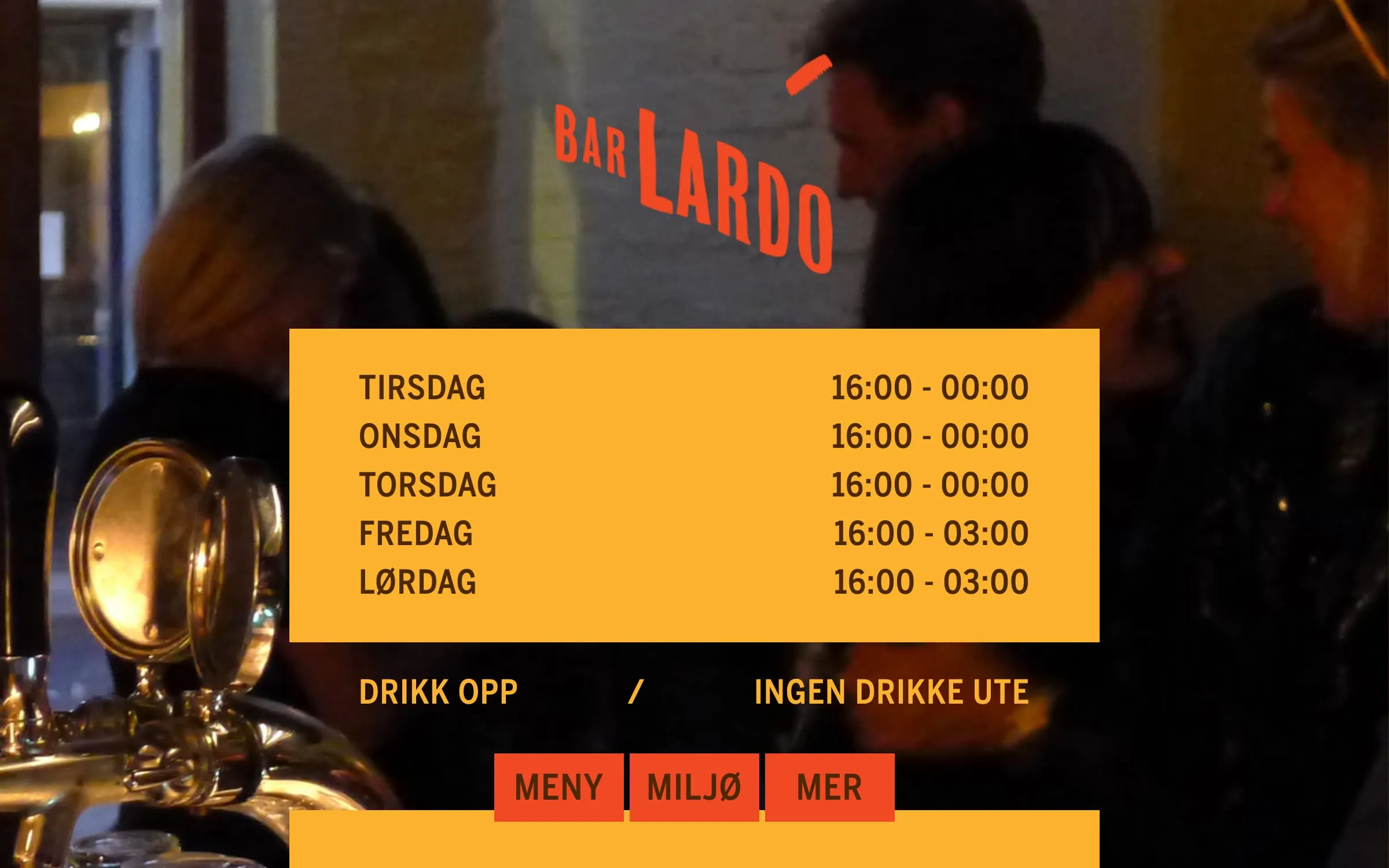 Bar Lardo website on a laptop: tilted orange logo over a dim bar photo, opening hours in a yellow box and the buttons Meny, Miljø, Mer